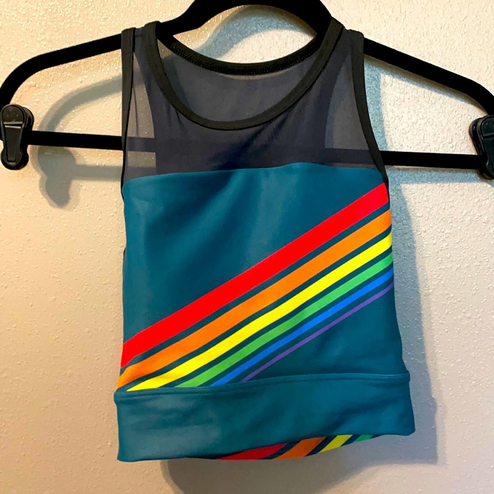 NWT high neck, long crop sports bra top, SM